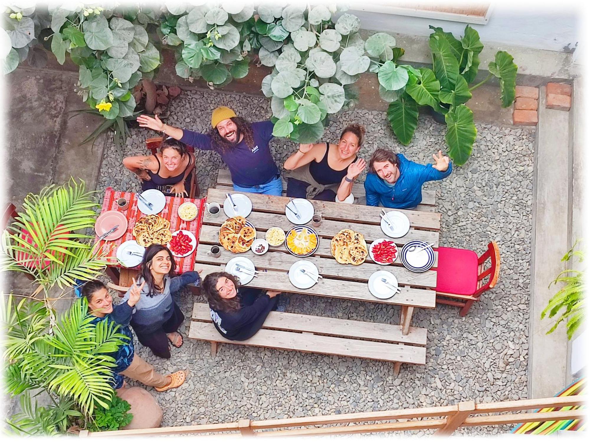 Atma Hostel & Yoga Huanchaco Exterior photo
