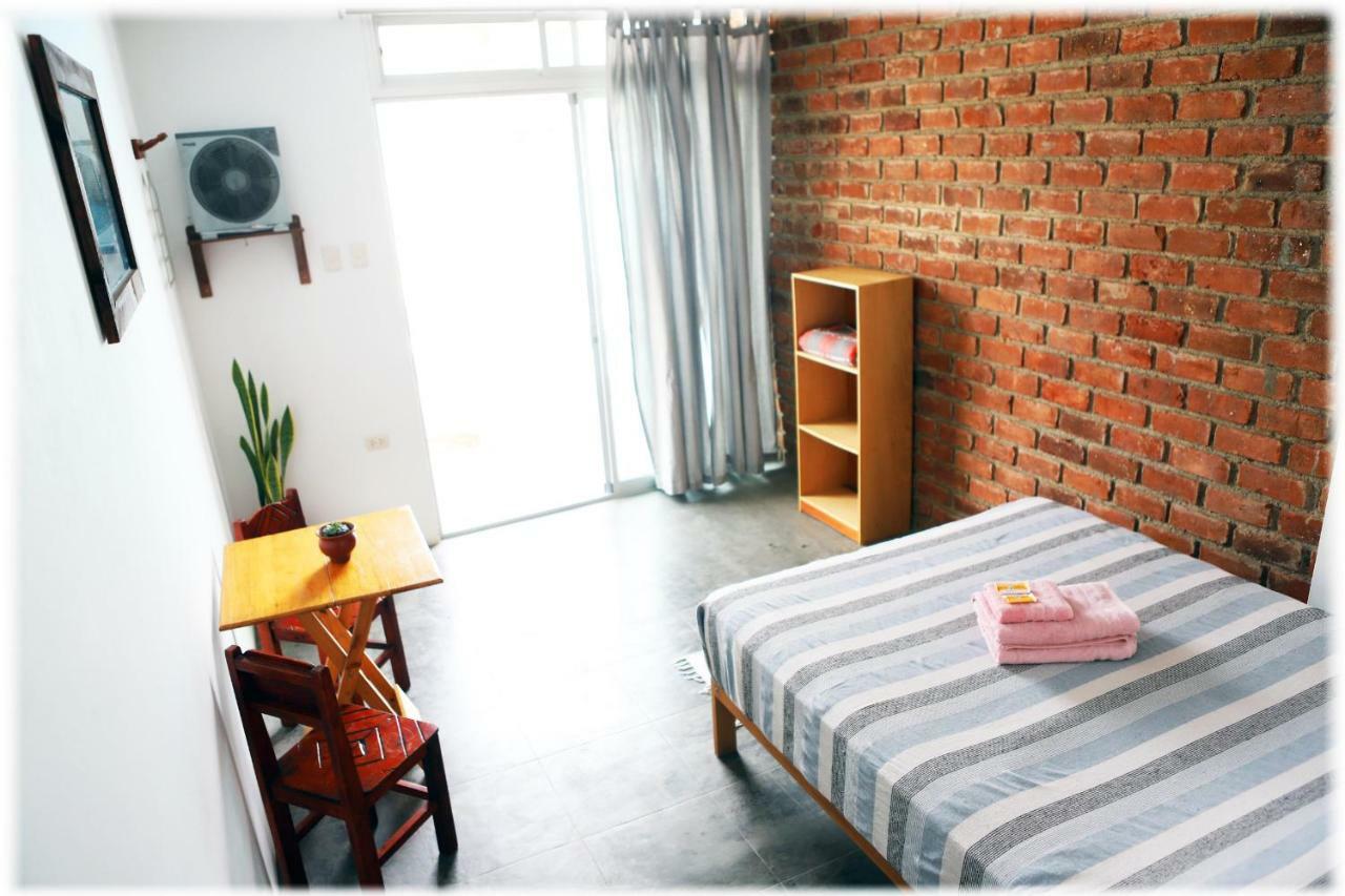 Atma Hostel & Yoga Huanchaco Exterior photo